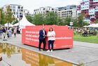 Vizebürgermeisterin und Wohnbaustadträtin Kathrin Gaál mit dem Bezirksvorsteher der Leopoldstadt, Alexander Nikolai
